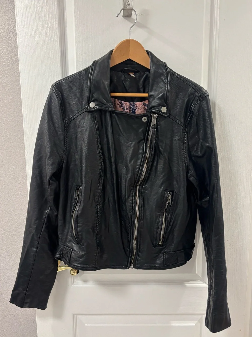Free People Vegan Leather Black Classic Moto Jacket Red Paisley Lining Bikercore